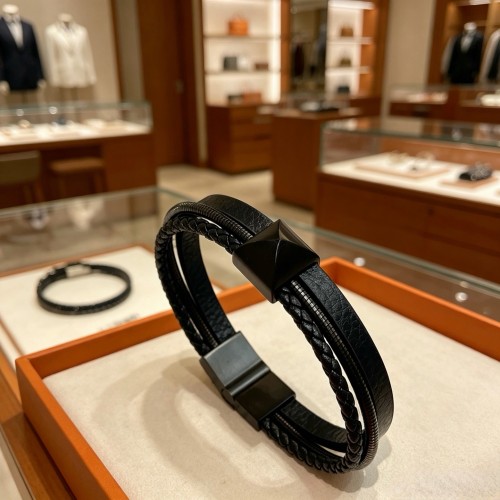 Hermes Luxury Brand Men Womens Bracelet with Original Box Whatsapp 【+1-3239614486】