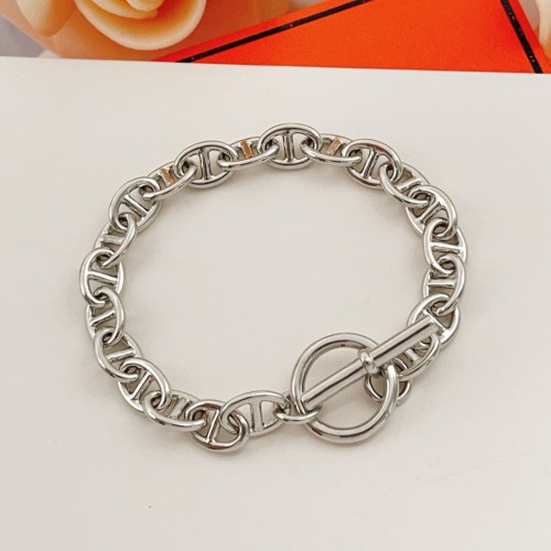Hermes Luxury Brand Womens Bracelet 17CM with Original Box Whatsapp 【+1-3239614486】HS019
