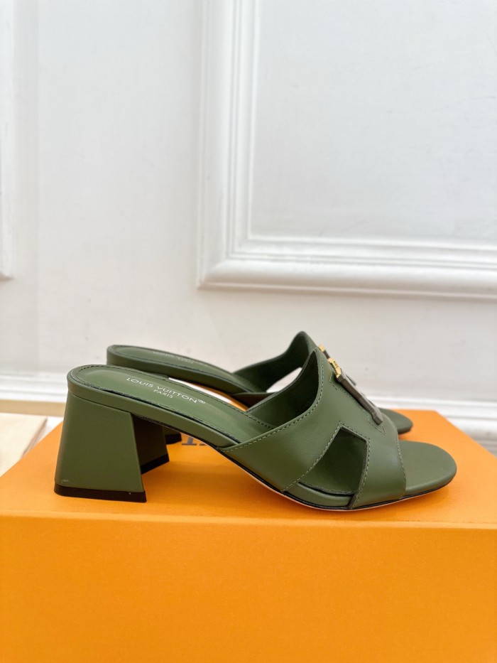 Louis Vuitton Womens Shoes Sandals Slippers Luxury Brand LV Isola Flat Mule 5cm Heel with Original Box Whatsapp 【+1-3239614486】