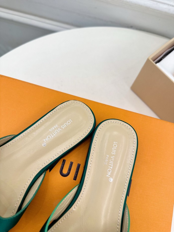 Louis Vuitton Womens Shoes Sandals Slippers Luxury Brand LV Isola Flat Mule with Original Box Whatsapp 【+1-3239614486】