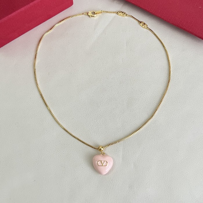 Valentino Luxury Womens Necklace with Original Box Whatsapp 【+1-3239614486】