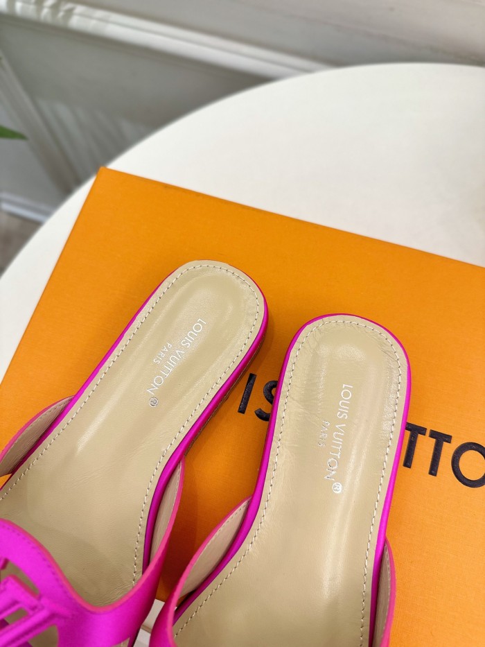 Louis Vuitton Womens Shoes Sandals Slippers Luxury Brand LV Isola Flat Mule with Original Box Whatsapp 【+1-3239614486】