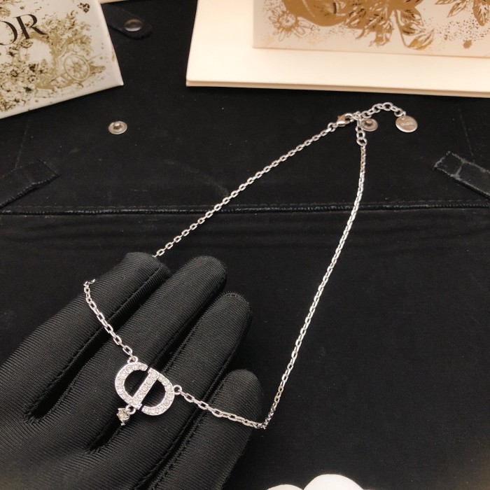 Dior Luxury Brand Womens Bracelet with Original Box Whatsapp 【+1-3239614486】DXL0162