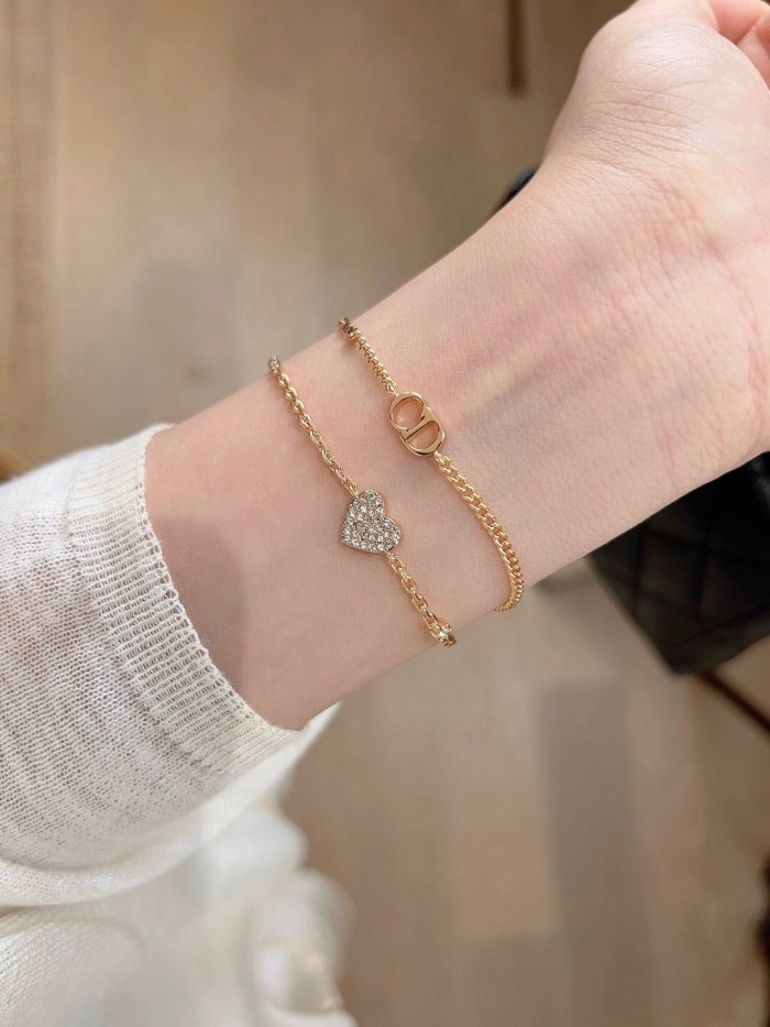 Dior Luxury Brand Womens Bracelet with Original Box Whatsapp 【+1-3239614486】DSL0136