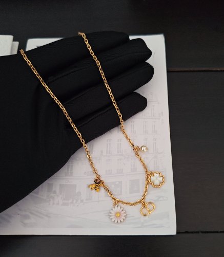 Dior Luxury Brand Womens Necklace with Original Box Whatsapp 【+1-3239614486】