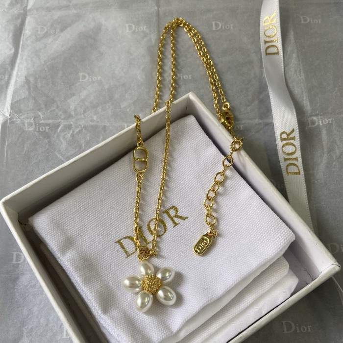 Dior Luxury Brand Womens Necklace with Original Box Whatsapp 【+1-3239614486】