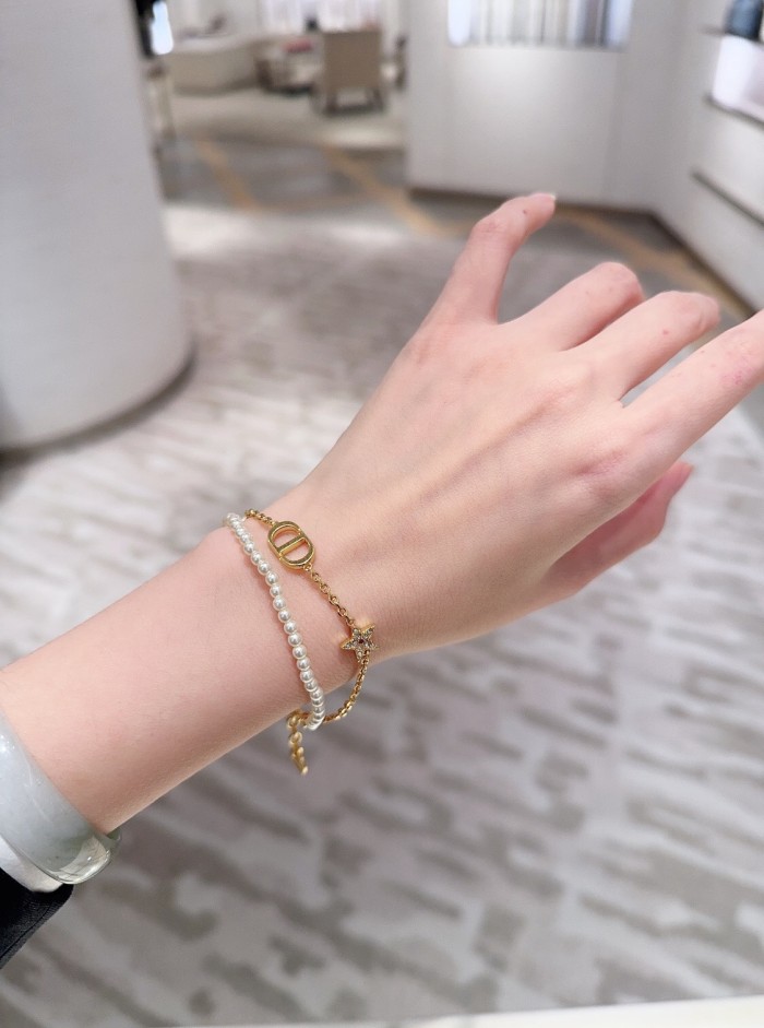 Dior Luxury Brand Womens Bracelet with Original Box Whatsapp 【+1-3239614486】DSL0112