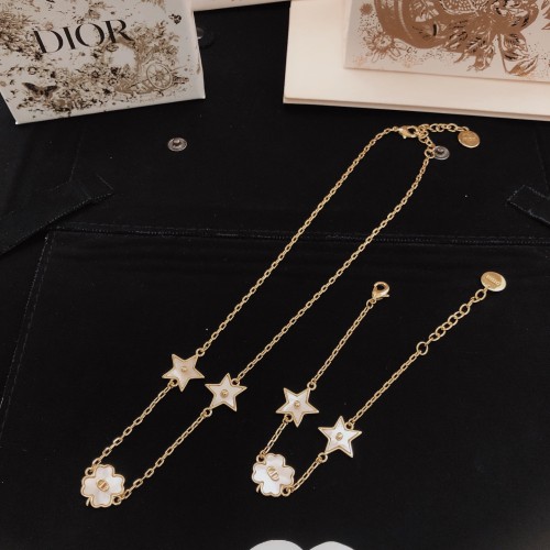 Dior Luxury Brand Womens Bracelet with Original Box Whatsapp 【+1-3239614486】DSL0219