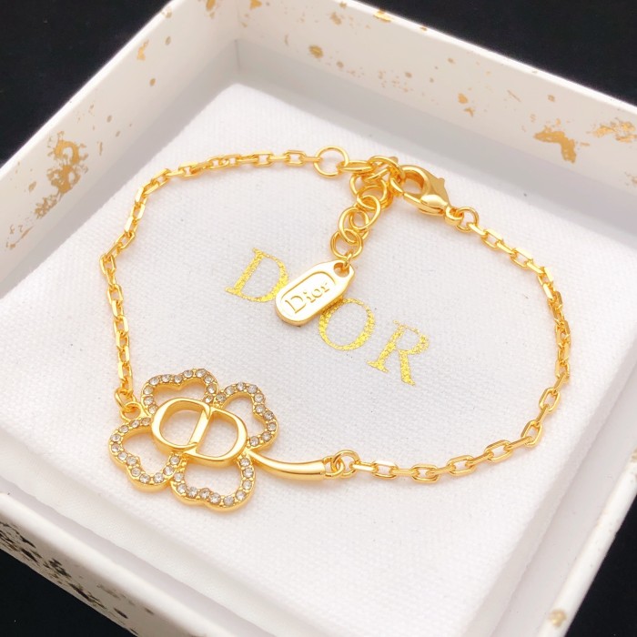 Dior Luxury Brand Womens Bracelet with Original Box Whatsapp 【+1-3239614486】DSL0266