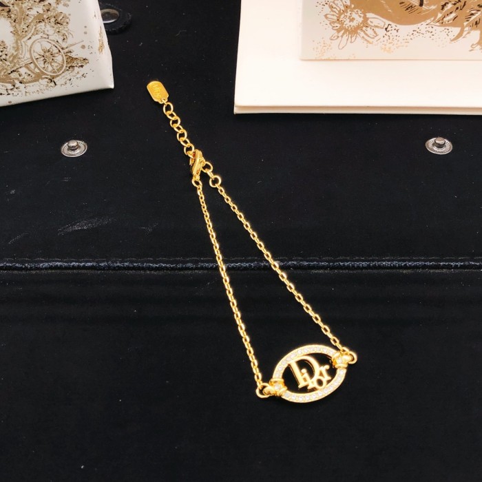 Dior Luxury Brand Womens Bracelet with Original Box Whatsapp 【+1-3239614486】DSL0270