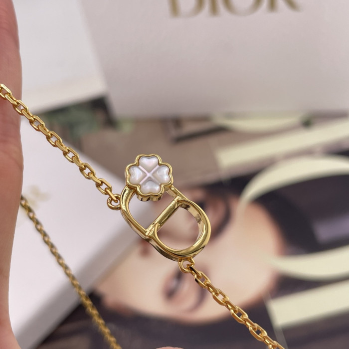 Dior Luxury Brand Womens Necklace with Original Box Whatsapp 【+1-3239614486】 216908