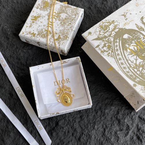 Dior Luxury Brand Womens Necklace with Original Box Whatsapp 【+1-3239614486】