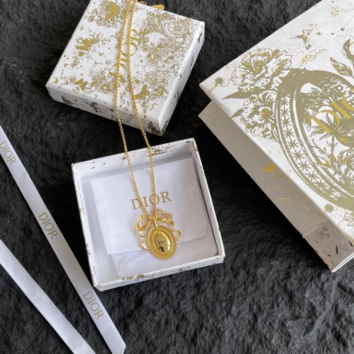 Dior Luxury Brand Womens Necklace with Original Box Whatsapp 【+1-3239614486】