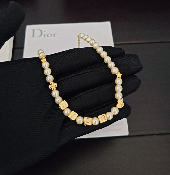Dior Luxury Brand Womens Necklace with Original Box Whatsapp 【+1-3239614486】