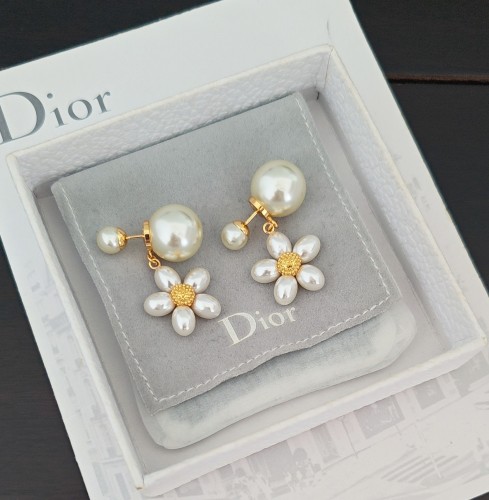 Dior Luxury Brand Womens Earrings with Original Box Whatsapp 【+1-3239614486】