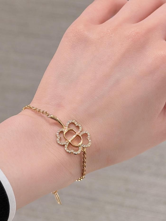 Dior Luxury Brand Womens Bracelet with Original Box Whatsapp 【+1-3239614486】DSL0267