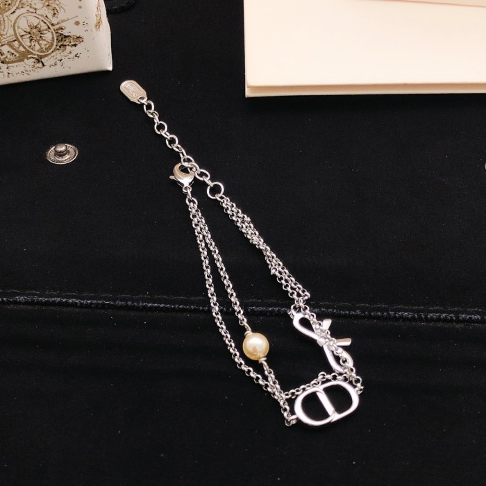 Dior Luxury Brand Womens Bracelet with Original Box Whatsapp 【+1-3239614486】DSL0259
