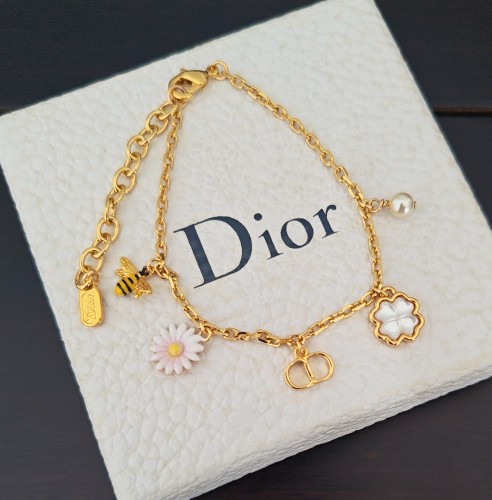 Dior Luxury Brand Womens Bracelet with Original Box Whatsapp 【+1-3239614486】