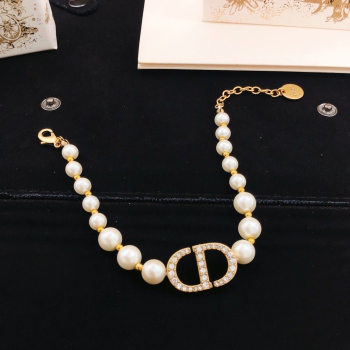 Dior Luxury Brand Womens Bracelet with Original Box Whatsapp 【+1-3239614486】DSL0204