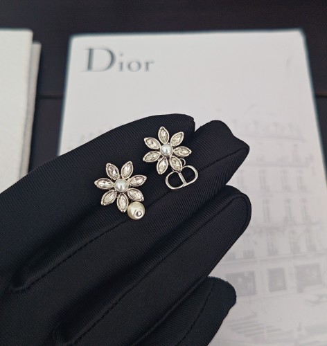 Dior Luxury Brand Womens Earrings with Original Box Whatsapp 【+1-3239614486】