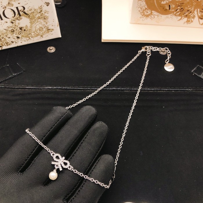 Dior Luxury Brand Womens Bracelet with Original Box Whatsapp 【+1-3239614486】DXL0319