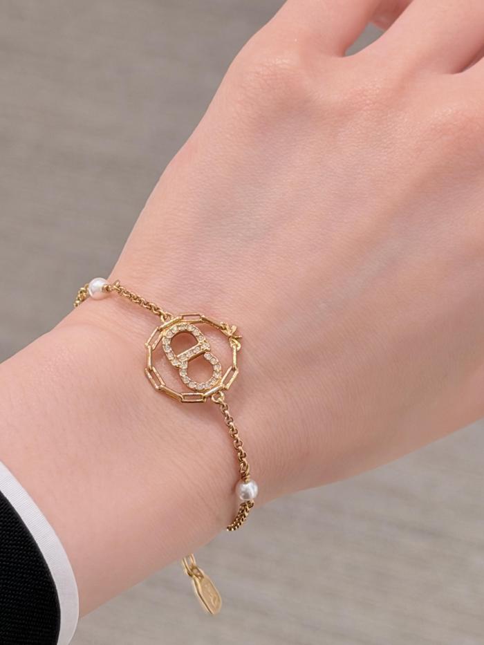 Dior Luxury Brand Womens Bracelet with Original Box Whatsapp 【+1-3239614486】DSL0262