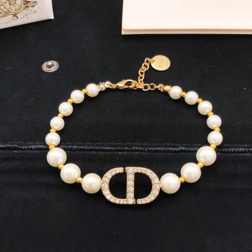 Dior Luxury Brand Womens Bracelet with Original Box Whatsapp 【+1-3239614486】DSL0204