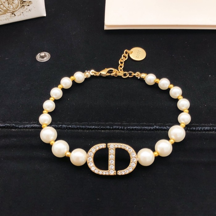 Dior Luxury Brand Womens Bracelet with Original Box Whatsapp 【+1-3239614486】DSL0204