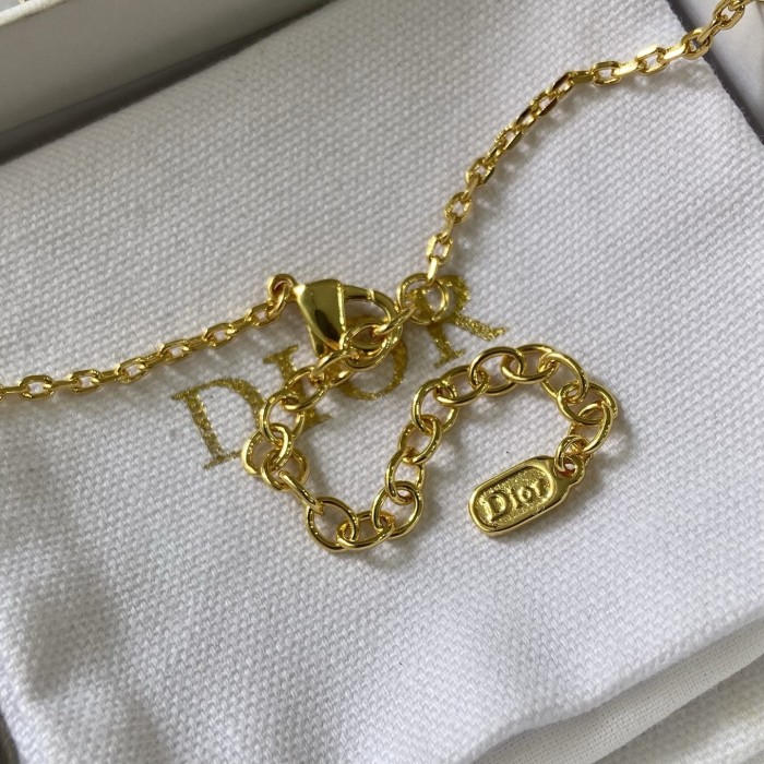 Dior Luxury Brand Womens Necklace with Original Box Whatsapp 【+1-3239614486】