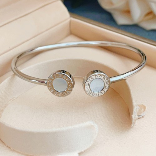 Bvlgari Luxury Brand Womens Bracelet with Original Box Whatsapp 【+1-3239614486】BZ009
