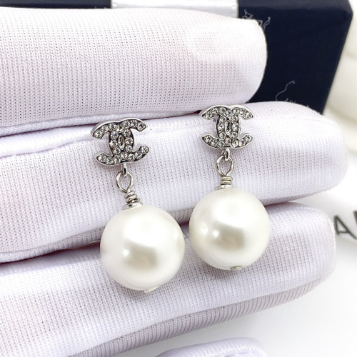 Chanel Luxury Brand Womens Earring with Original Box Whatsapp【+1-3239614486】