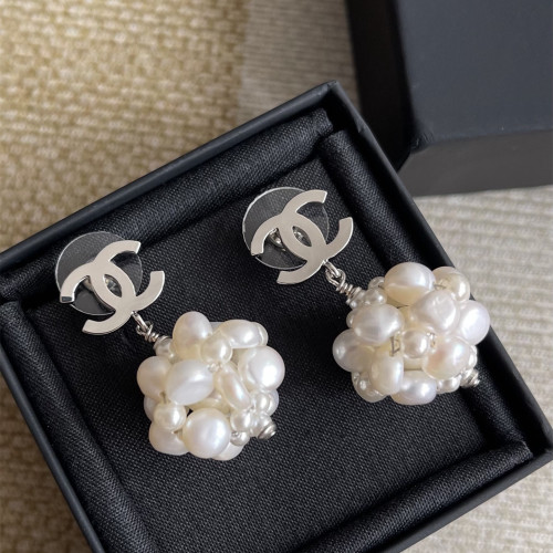 Chanel Luxury Brand Womens Earring with Original Box Whatsapp【+1-3239614486】