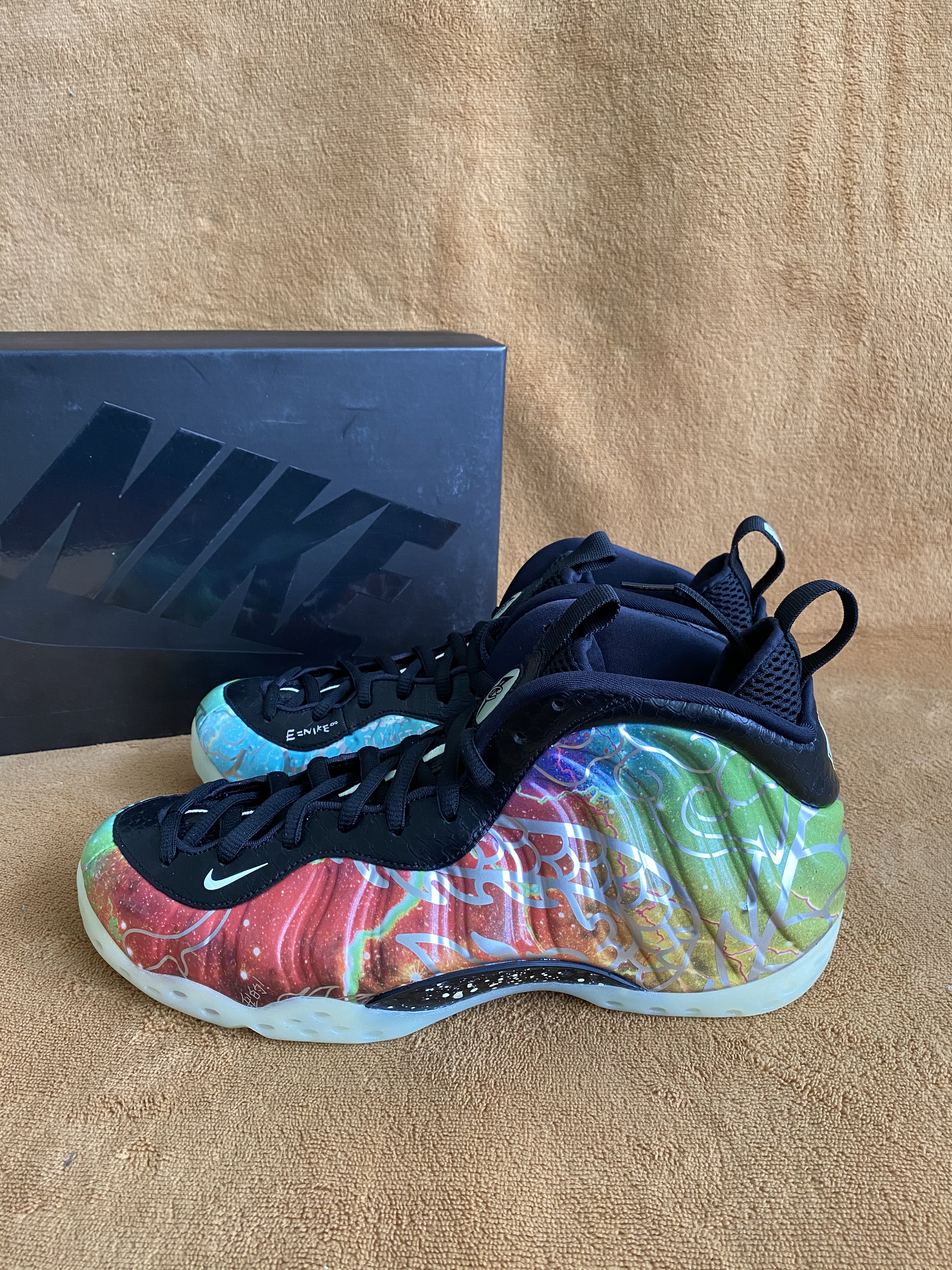 Nike Foamposites One Black Blue Black and navy Air ...