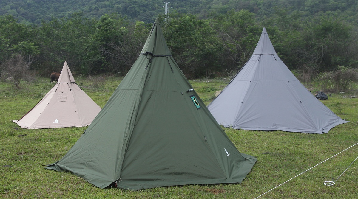 3 sizes of Pomoly hot tents