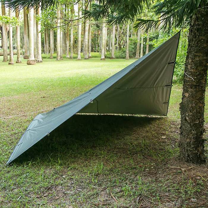 wolf den tarp