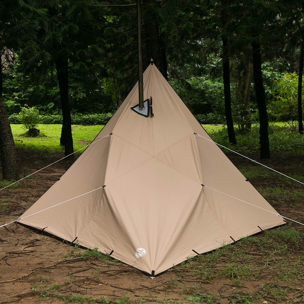 Canvas Shelter with Stove Jack for Solo Bushcraft and Camping Canvas Shelter with Stove Jack for Solo Bushcraft and Camping