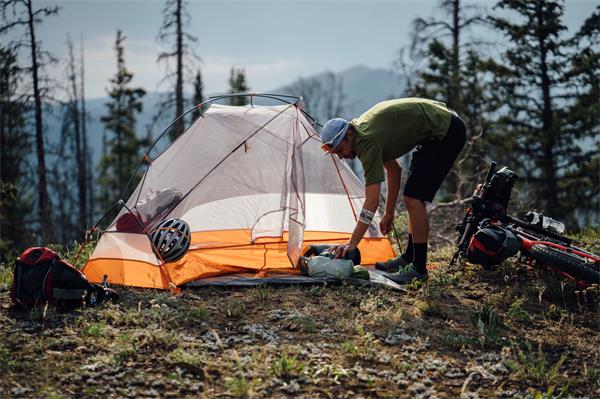 15 Best Bikepacking Tent for Camping & Cycle Touring - www.pomoly.com