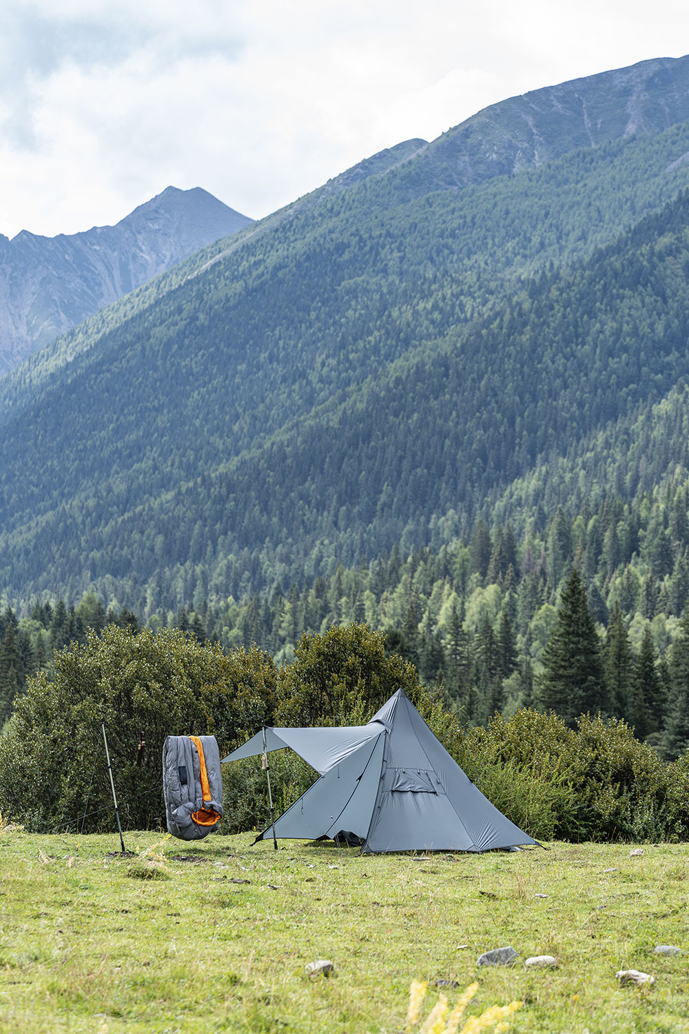 Hussar teepee tent for camping