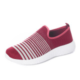 Striped Pattern Slip On Knit Running Shoes