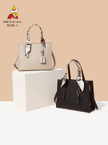 New Style Women's Handbag Shoulder Bag Large Capacity Fashion Messenger Bag Gift for Mother Women's Bag
