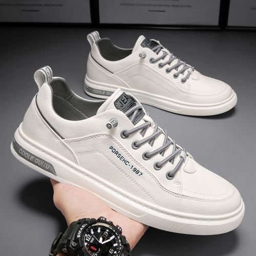 Men Spring White Shoes Korean Version Low Top Sports Students Casual Skate Shoes