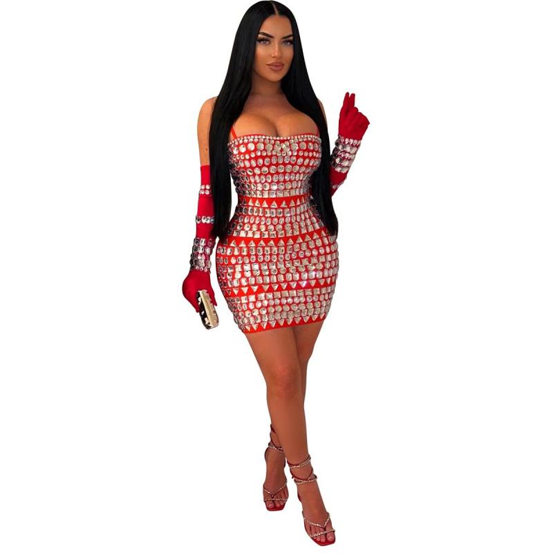 Red Halter Low Cut Crystal Sexy Bodycon Party Mini Dress with Gloves