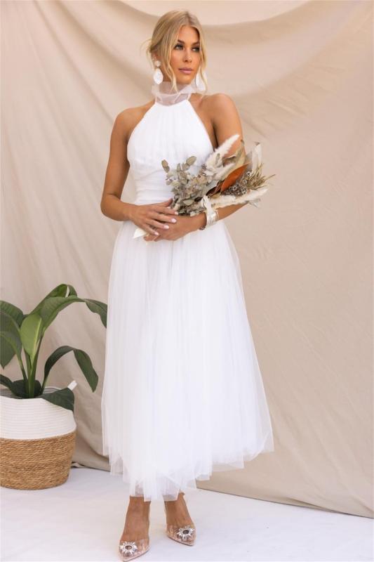 White Sleeveless Halter Mesh Fashion Pleated Long Skirt Dress
