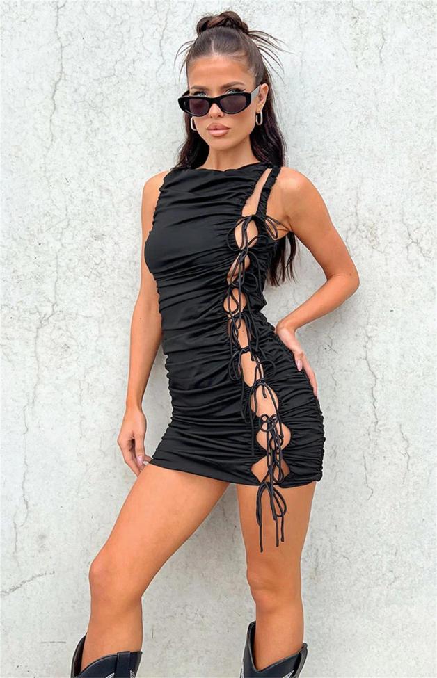 Black Hollow Out Lace Up Bandage Pleated Mini Clubwear