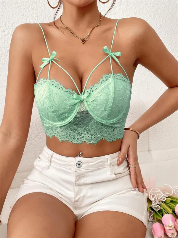 Light Green Chic Backless Fishbone Black Vest with Lace Detailing for a Stunning Look