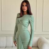 Green Sleek Round Neck Long Sleeve Dress - Fashionable Slim Fit with Wrinkled Details
