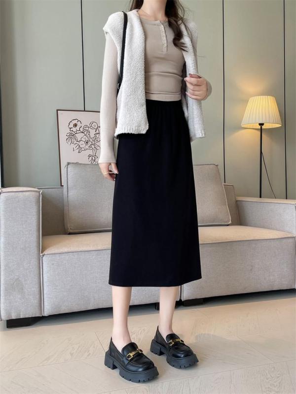 Black Women's Fashion Knitted Fall & Winter Mid-Length A-Line Slit Casual Skirt