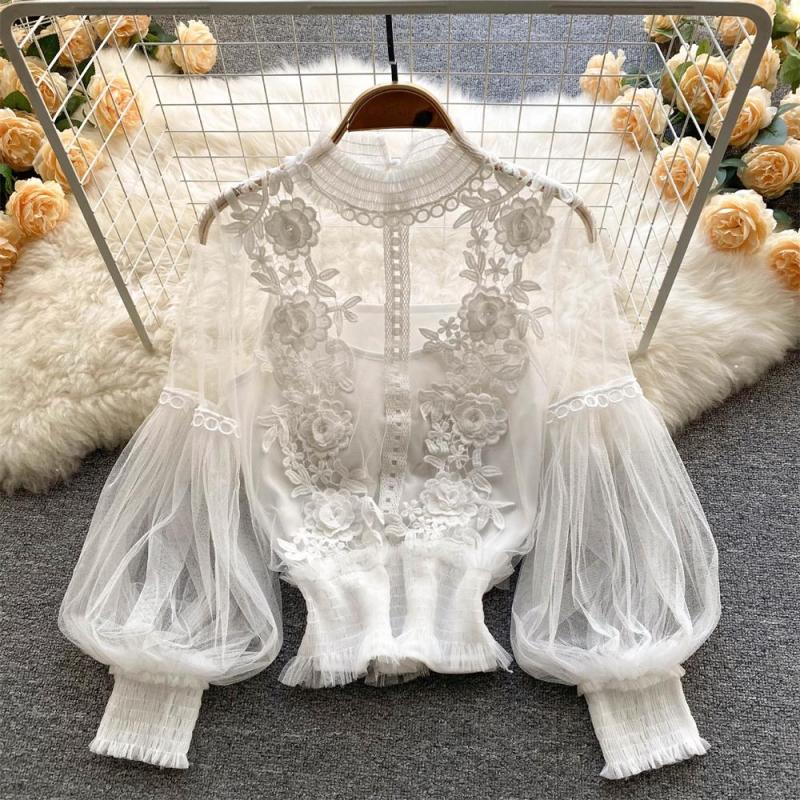 White Mesh Lantern Sleeves Lace Embroidered 2PCS Crop Tops Including Sling Vest
