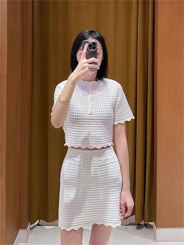 White Knitted Hollow Out Pearls Neck Fashion Top Slim Fit Bodycon Skirt Dress Sets