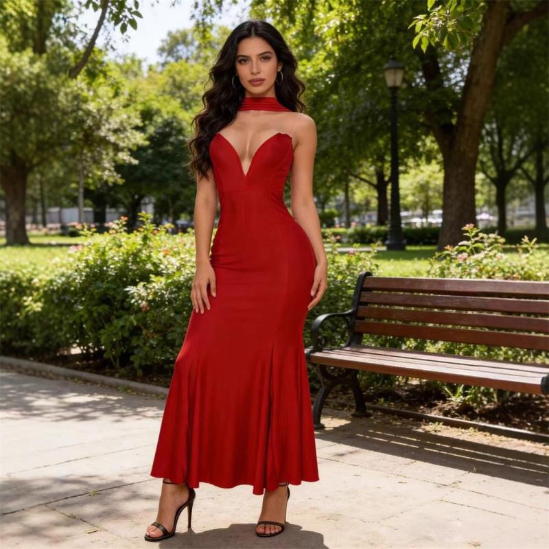 Red Elegant Sexy Deep V Fishtail Dress Backless Strap Slim-fit Hip Banquet Formal Long Dress